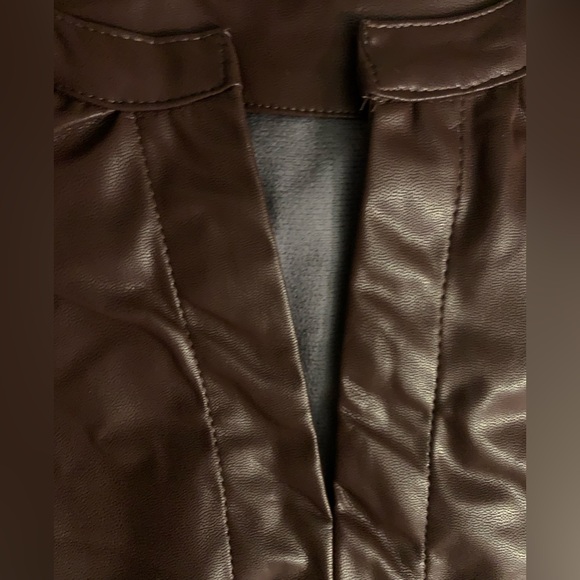 NWT faux leather Cute Brown VNeck mini dress Stretch Fabric - Picture 4 of 5